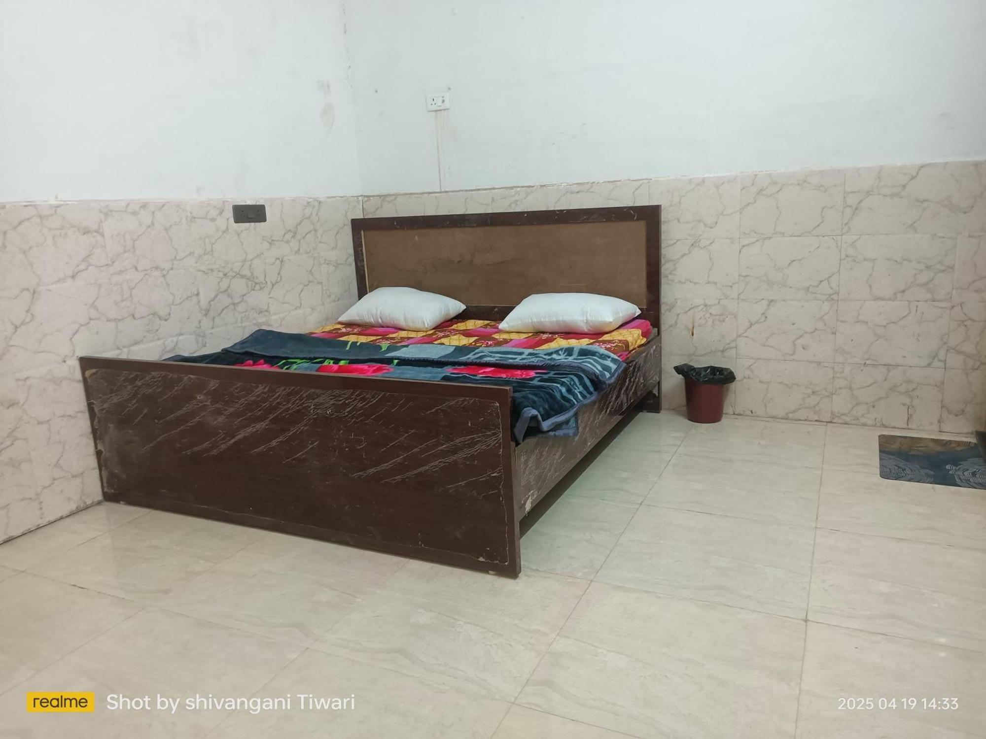 Apartamento Rama'S Residency Ayodhya Exterior foto