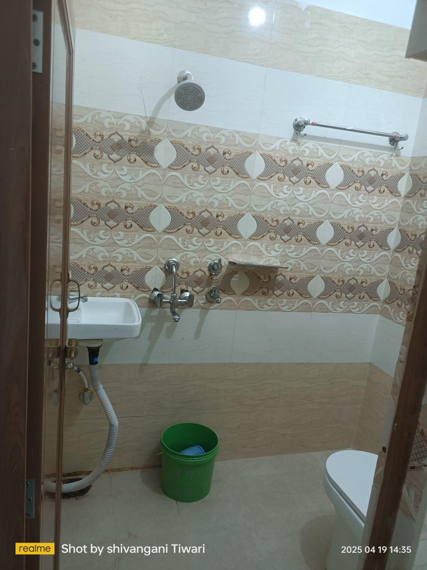 Apartamento Rama'S Residency Ayodhya Exterior foto